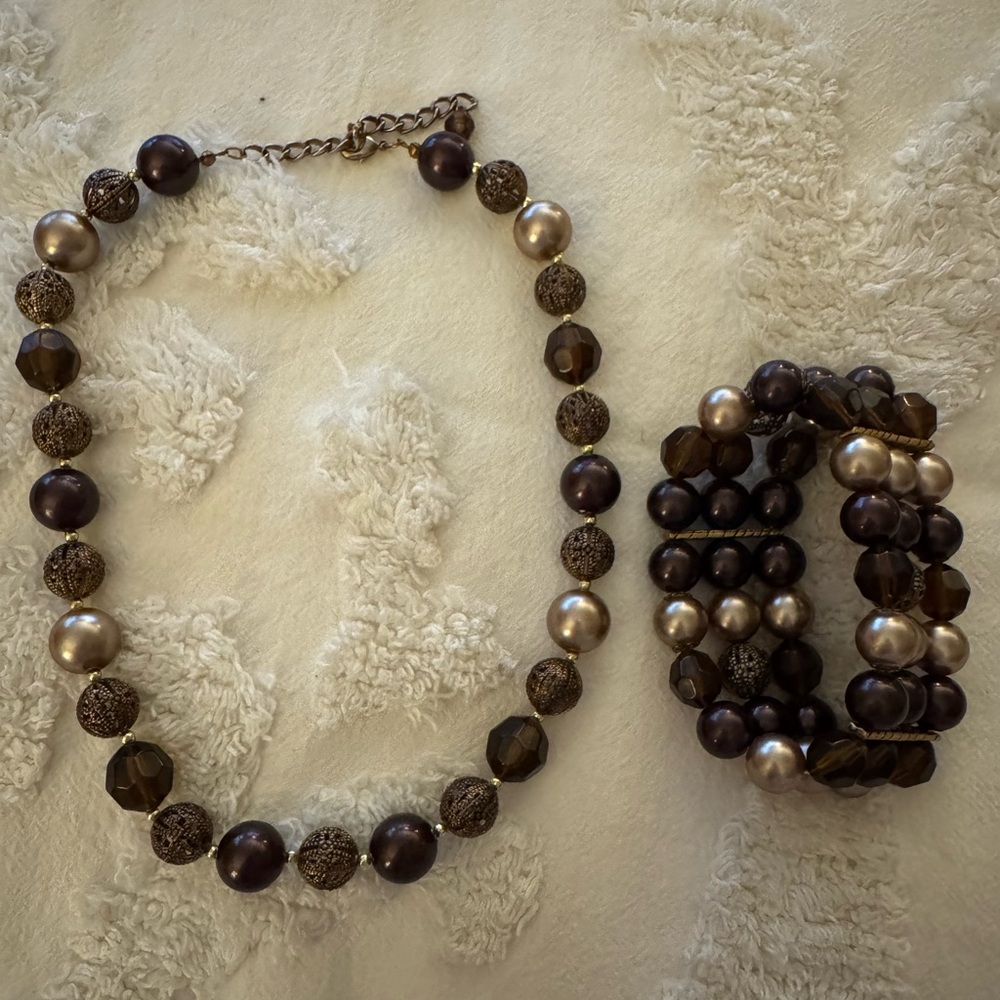 Brown Beaded Necklace and Bracelet Set